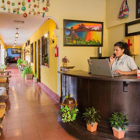 Posada Doña Luisa Antigua Exterior foto